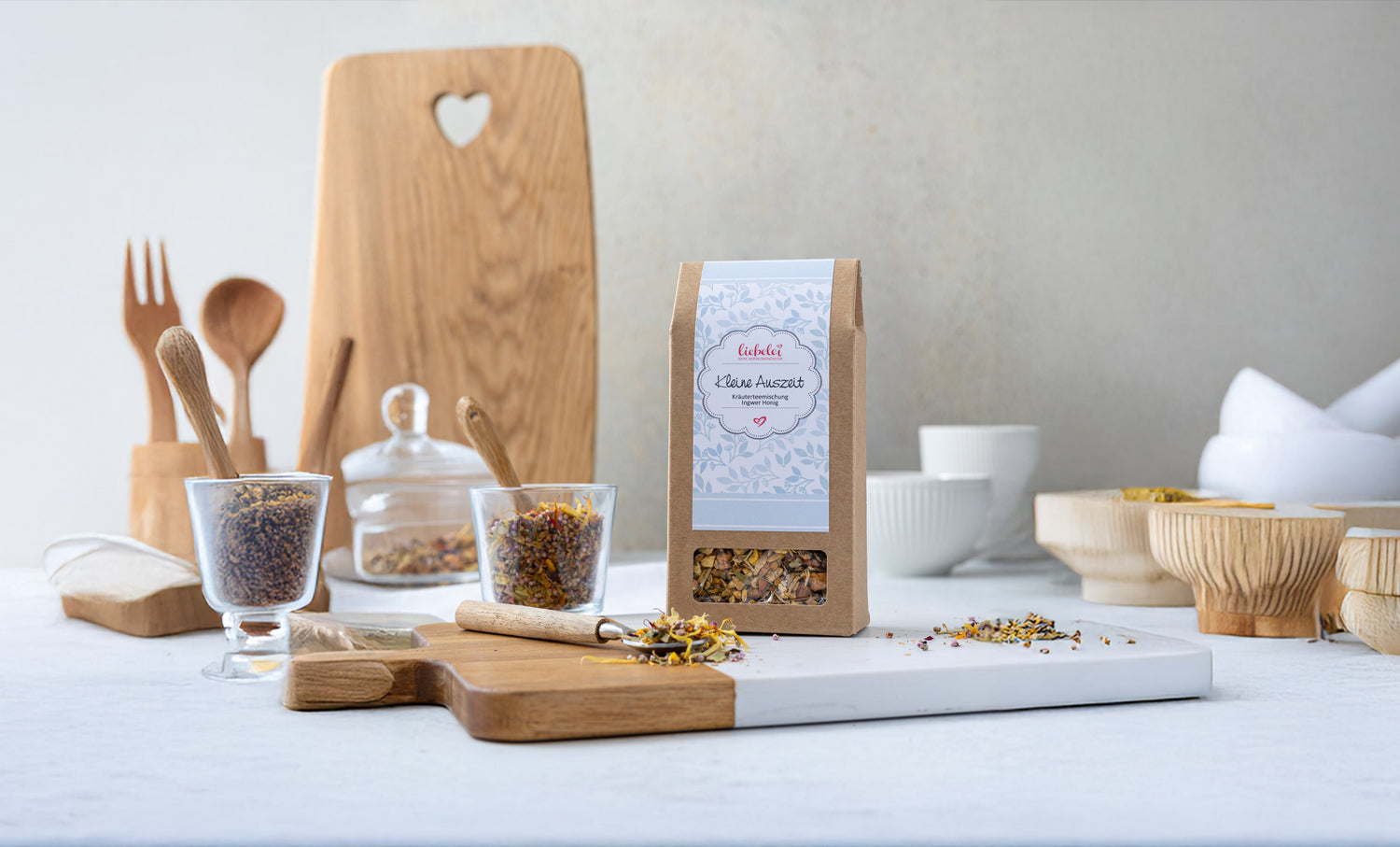 Tee Geschenk drei Teedosen Liebelei